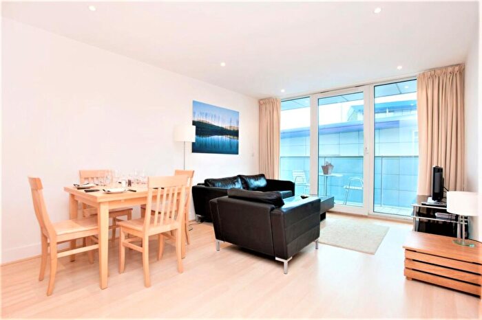 1 Bedroom Apartment To Rent In Warwick Building, Queenstown Road, London, SW11