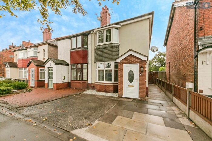 2 Bedroom Semi-Detached House For Sale In Remer Street, Crewe, Cheshire, CW1