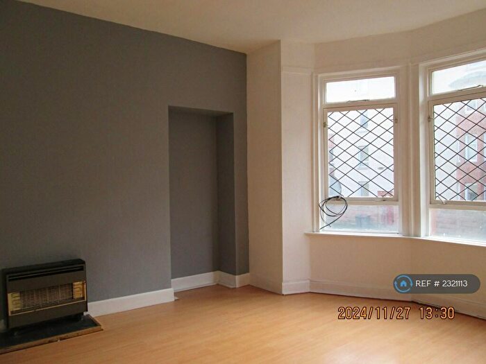 1 Bedroom Flat To Rent In Highholm Street, Port Glasgow, PA14