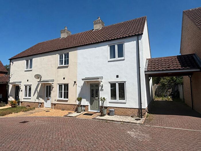 2 Bedroom House For Sale In Tennyson Place, Ely, Cambridgeshire, CB6