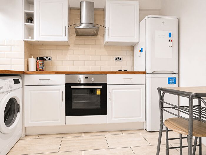 1 Bedroom Studio To Rent In Harrington Court, Croydon, CR0