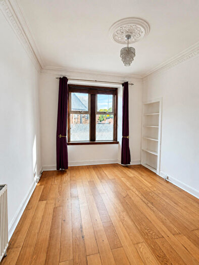 1 Bedroom Flat To Rent In Cathcart Road, Glasgow, Glasgow City, G42