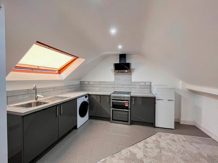 Studio To Rent In Leicester Road, Loughborough, Leicestershire, LE11