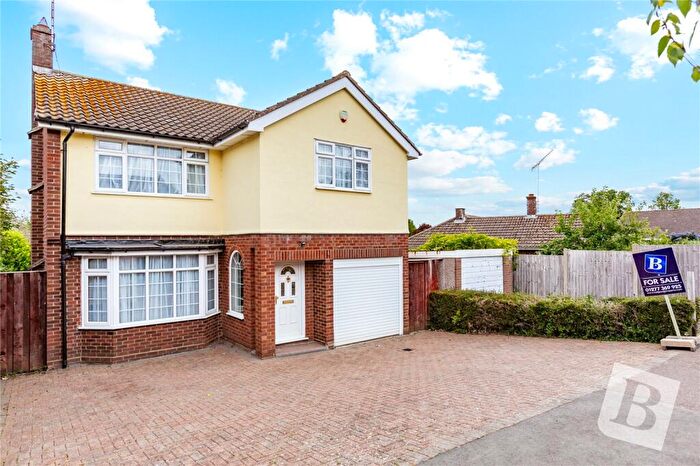 4 Bedroom Detached House For Sale In Green Walk, Ongar, Essex, CM5