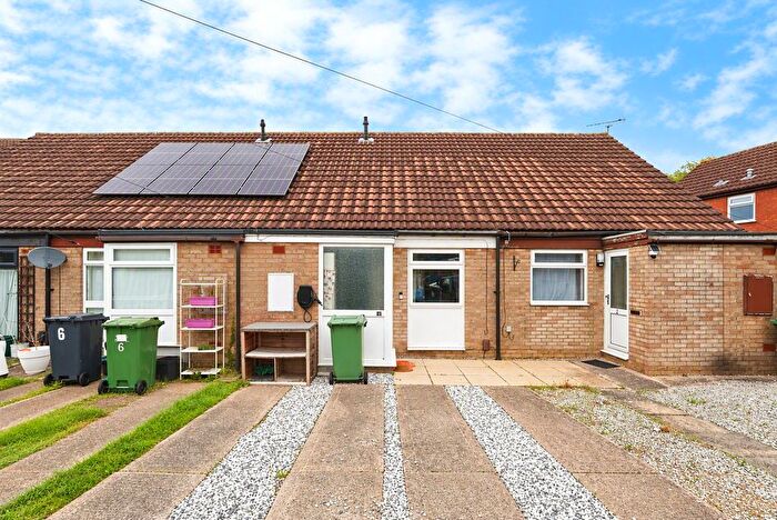 1 Bedroom Terraced House For Sale In Holly End, Quedgeley, Gloucester, Gloucestershire, GL2