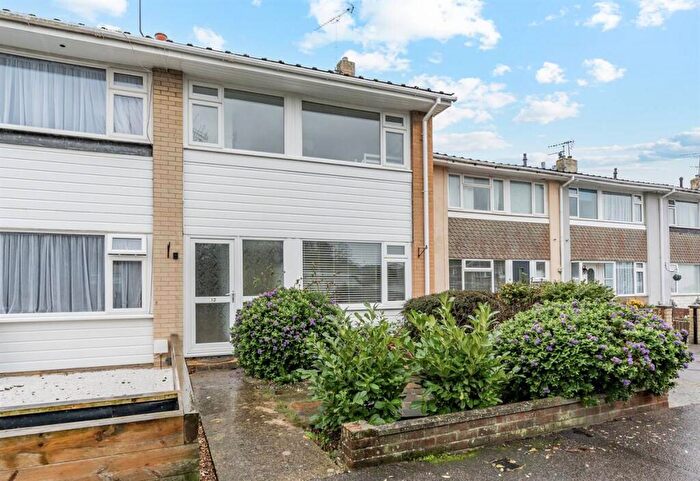 2 Bedroom Semi Detached House For Sale In Yew Tree Gardens, Birchington, CT7