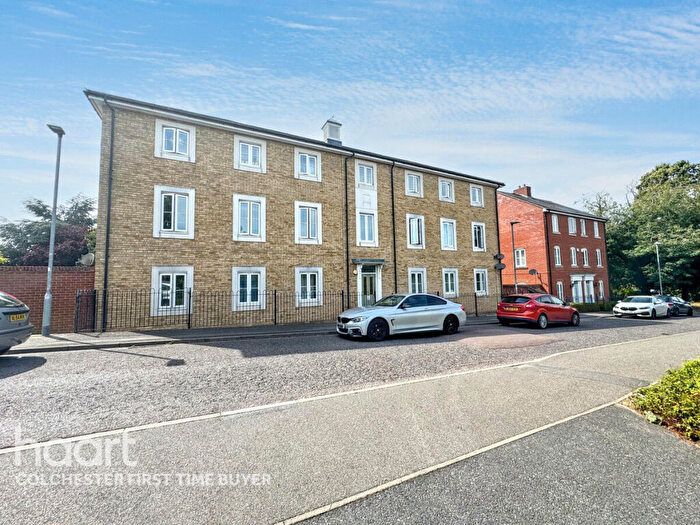 2 Bedroom Apartment For Sale In Ypres Road, Colchester, CO2