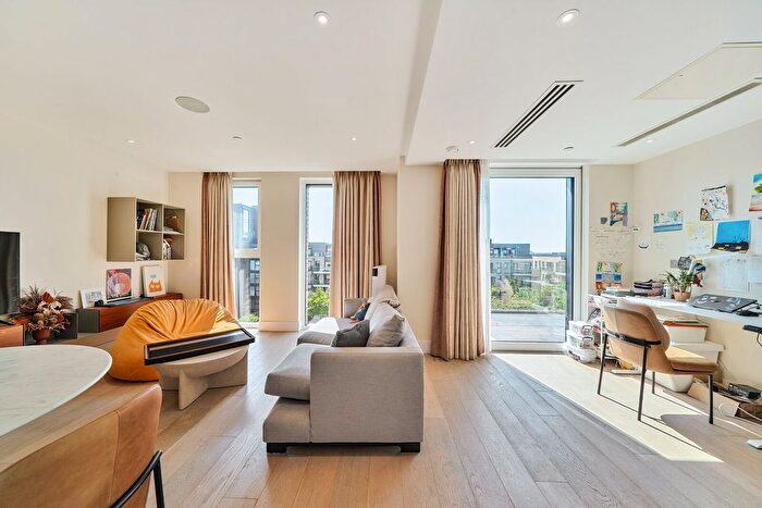 2 Bedroom Flat To Rent In Fulham Riverside, Fulham, London, SW6