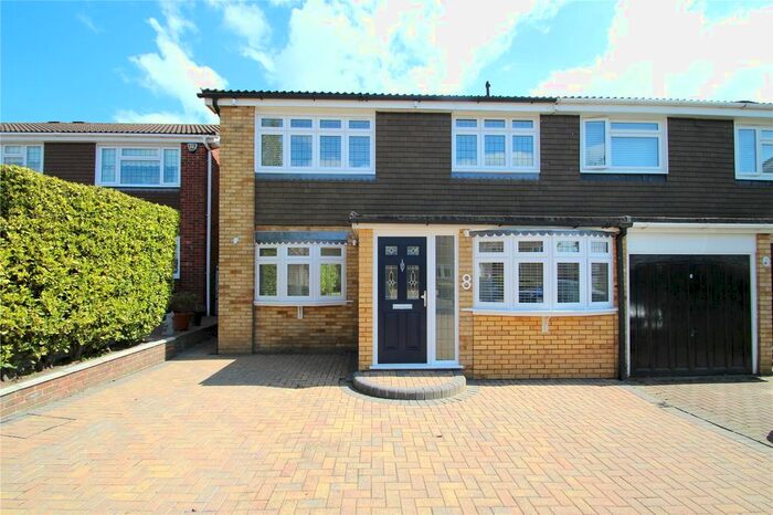 4 Bedroom Semi-Detached House To Rent In Chevington Way, Hornchurch, RM12