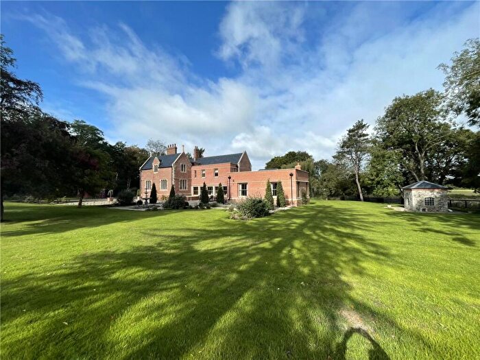 6 Bedroom Detached House To Rent In Newmarket Road, Kirtling, Newmarket, CB8