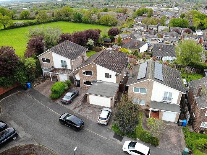 4 Bedroom Detached House For Sale In Gilman Crescent, Windsor, Berkshire, SL4