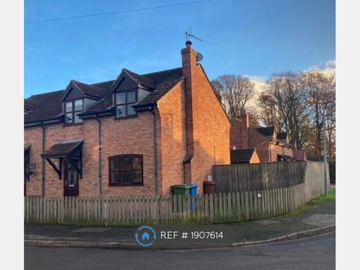 3 Bedroom Semi-Detached House To Rent In Hymers Close, Brandesburton, Driffield, YO25