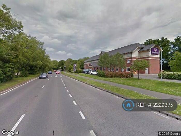 3 Bedroom Semi-Detached House To Rent In Crawley, Crawley, RH11