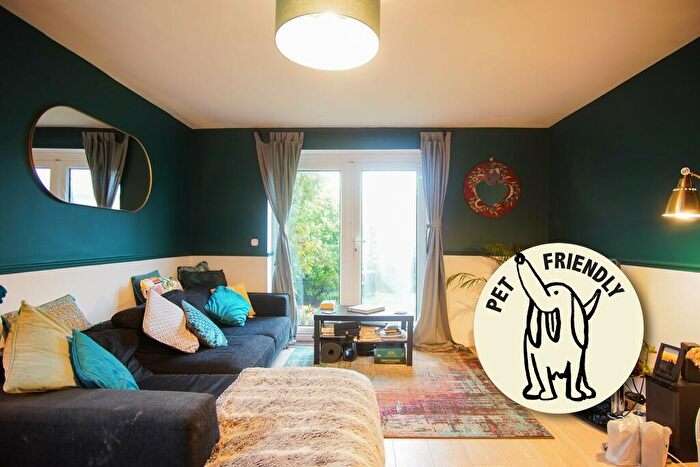 3 Bedroom House To Rent In Twenty Acres Road, Southmead, Bristol, BS10