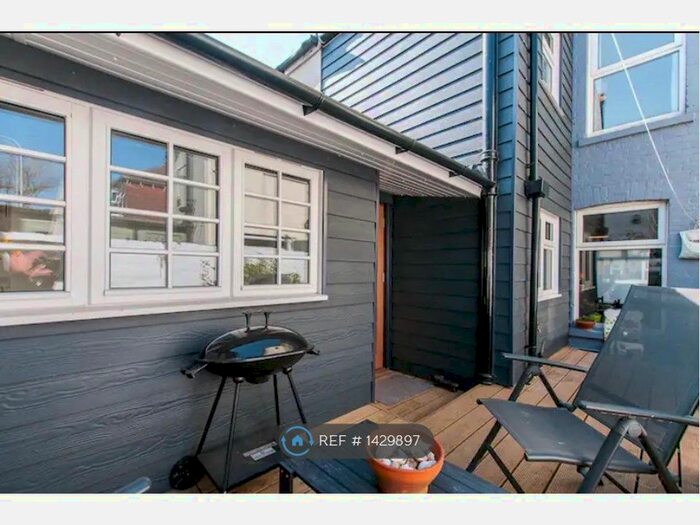 2 Bedroom Terraced House To Rent In Avenue Road, Ramsgate, CT11