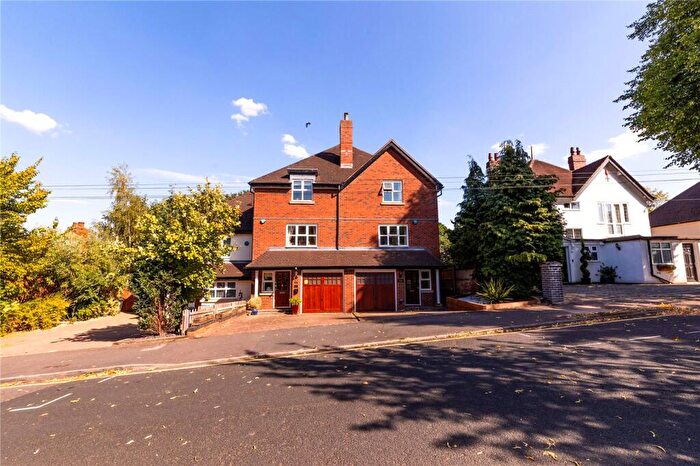 3 Bedroom Town House For Sale In College Hill, Sutton Coldfield, West Midlands, B73