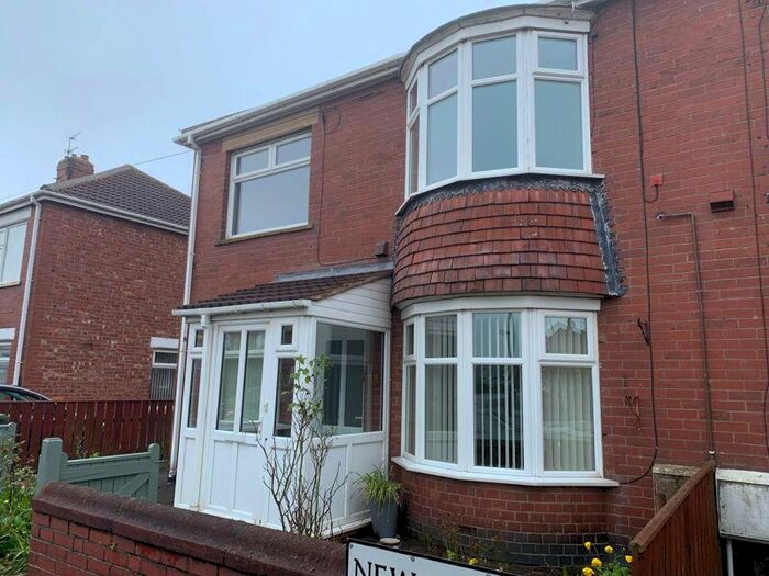 2 Bedroom Flat To Rent In Newsham Road, Blyth, NE24