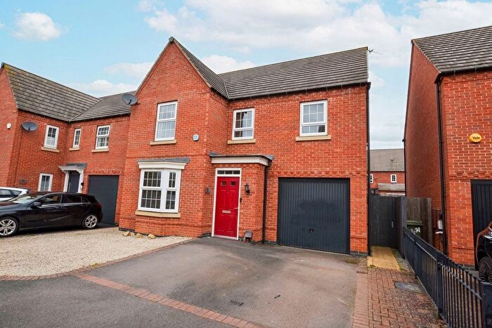 4 Bedroom Detached House For Sale In Cottesmore Close, Syston, LE7