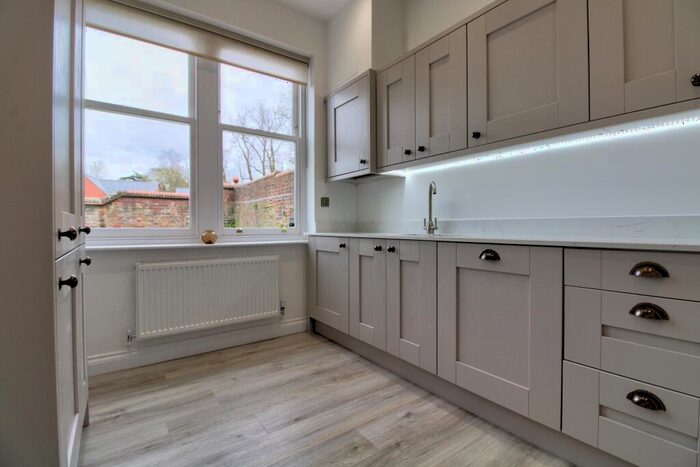 1 Bedroom Apartment For Sale In Brunswick Hill, Reading, RG1