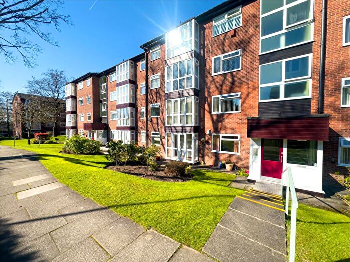 1 Bedroom Apartment For Sale In Ninian Court, Sadler Street, Middleton, Manchester, M24