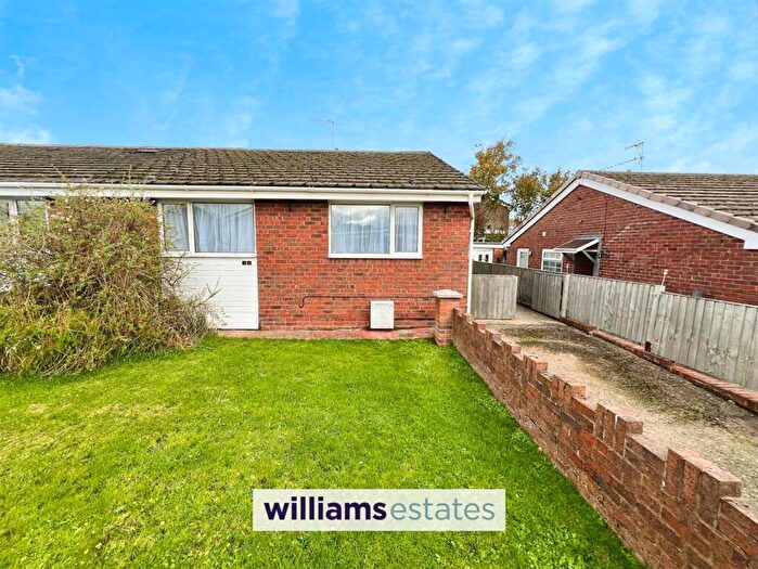 2 Bedroom Semi-Detached Bungalow For Sale In Maxwell Drive, Leeswood, CH7