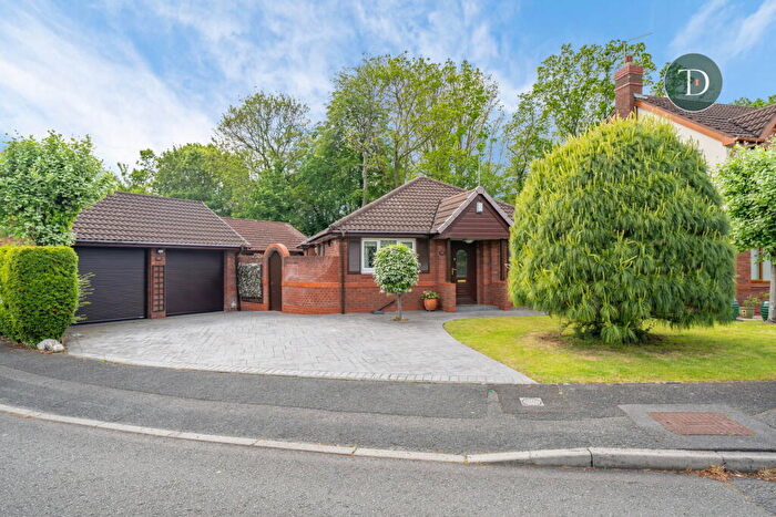 3 Bedroom Detached Bungalow For Sale In Vine Road, Great Sutton, Ellesmere Port, CH66