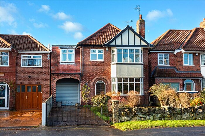 4 Bedroom Detached House For Sale In Huntington Road, York, North Yorkshire, YO31