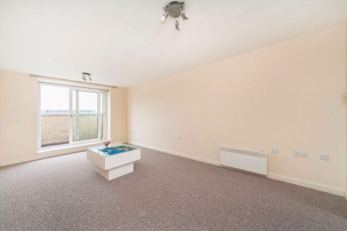 2 Bedroom Flat To Rent In Wellspring Crescent, Wembley, HA9