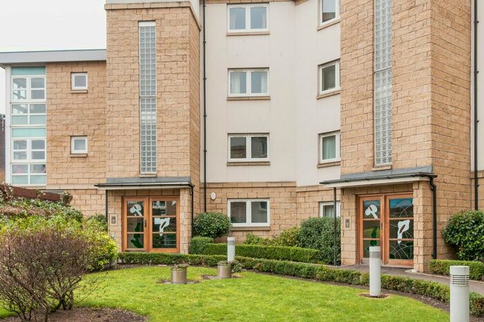 2 Bedroom Flat To Rent In Gorgie Road, Edinburgh, Edinburgh, EH11