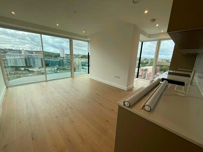 1 Bedroom Apartment For Sale In Lantern Wharf, Royal Arsenal Riverside, SE18