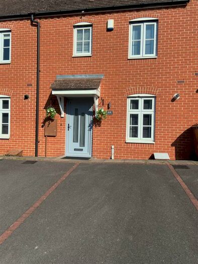 3 Bedroom Terraced House To Rent In Anchor Lane, Solihull, B91
