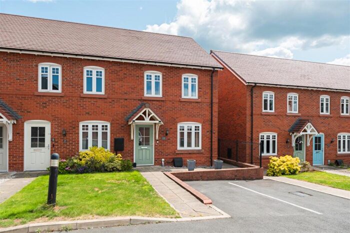 3 Bedroom End Of Terrace House For Sale In Hazelhurst Way, Tarporley, CW6