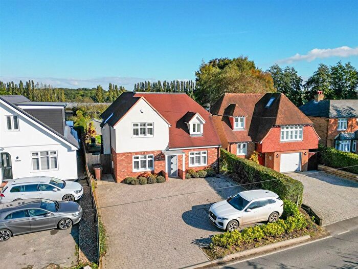 4 Bedroom Detached House For Sale In Heath Road, Boughton Monchelsea, Maidstone, ME17
