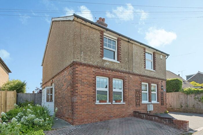 3 Bedroom Semi-Detached House For Sale In Cockmount Lane, Wadhurst, East Sussex, TN5