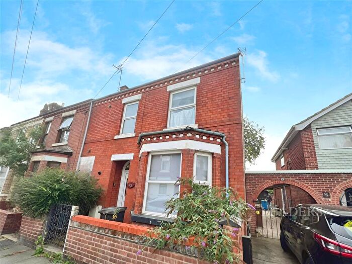6 Bedroom End Of Terrace House For Sale In Wellington Street, Long Eaton, Nottingham, NG10