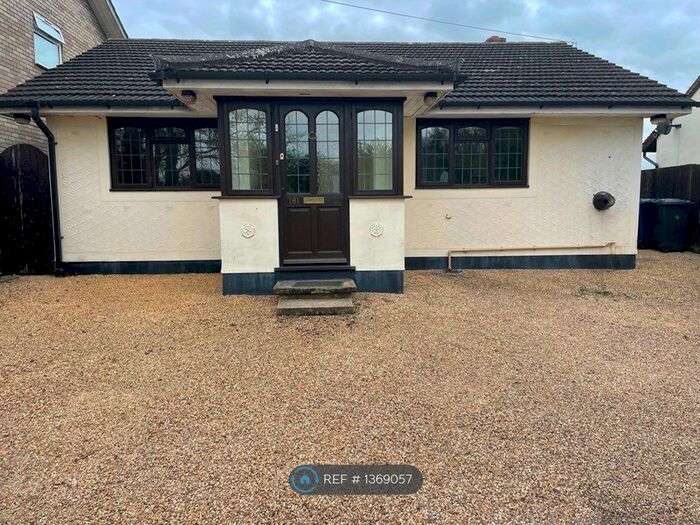 3 Bedroom Bungalow To Rent In North End, Bassingbourn, SG8
