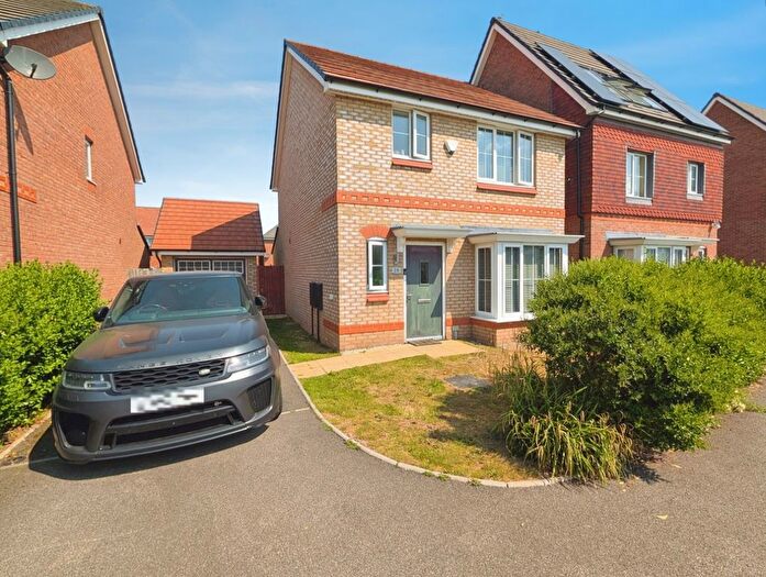 3 Bedroom Property To Rent In Basalt Lane, Wednesbury, WS10