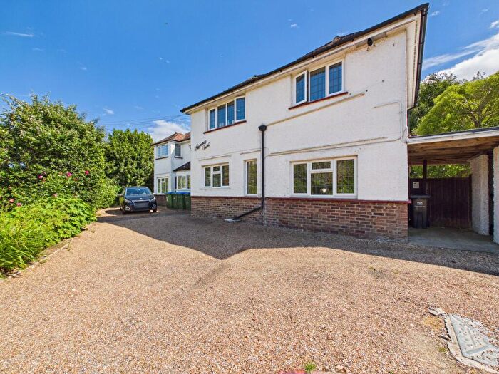 1 Bedroom Flat To Rent In Sea Lane, East Preston, BN16