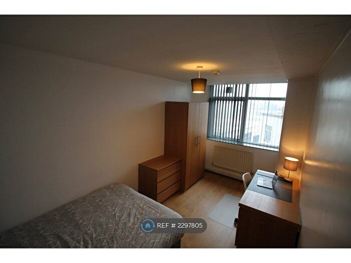 5 Bedroom Flat To Rent In Ranelagh Street, Liverpool, L1