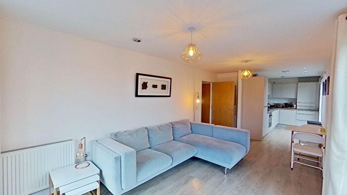 2 Bedroom Flat To Rent In Elsie Inglis Way, Edinburgh, Midlothian, EH7