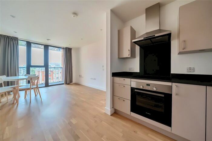 2 Bedroom Apartment To Rent In Burgess Springs, Chelmsford, CM1