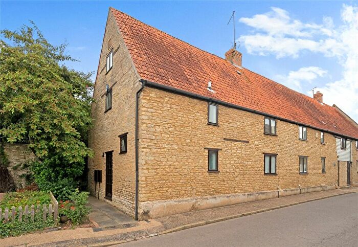 4 Bedroom Semi-Detached House For Sale In Little Street, Yardley Hastings, Northampton, NN7