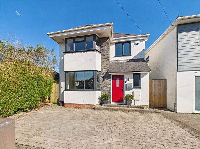 4 Bedroom Detached House For Sale In Riverlea Road, Christchurch, Dorset, BH23