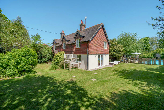 4 Bedroom Detached House For Sale In Handcross Road, Plummers Plain, RH13