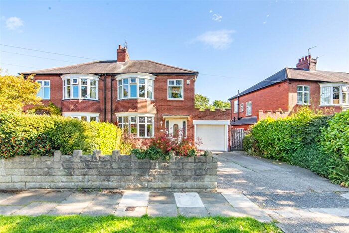 3 Bedroom Semi-Detached House For Sale In Studley Villas, Forest Hall, NE12