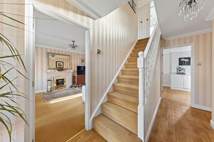 4 Bedroom Detached House For Sale In Pendle Gardens, Culcheth, WA3 - Photo 7