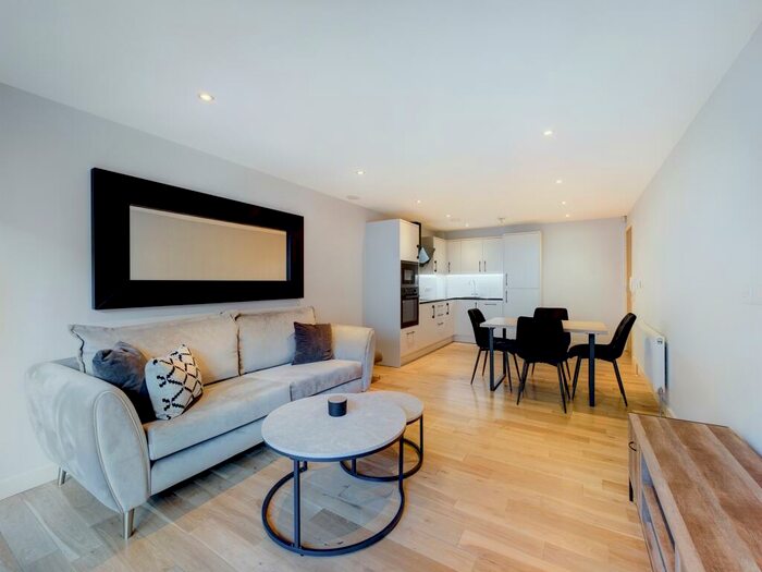 2 Bedroom Apartment To Rent In The Sawmill, Dock Street, HU1