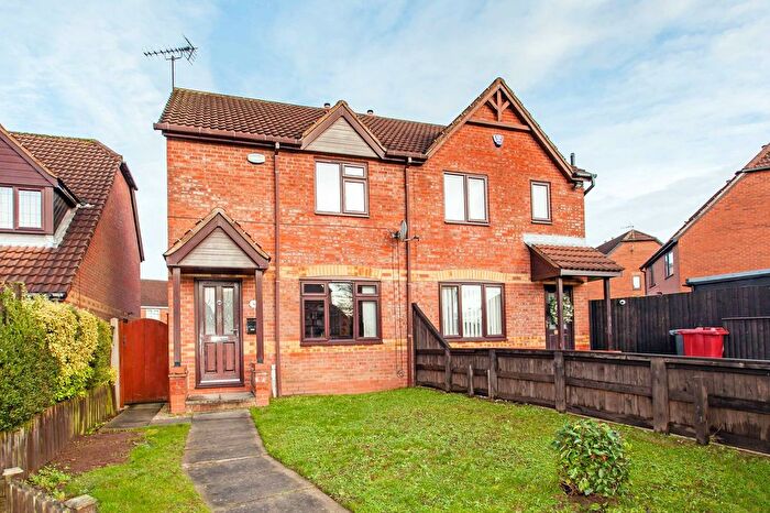 3 Bedroom Semi Detached House For Sale In Ridgeway Avenue, Bolsover, S44