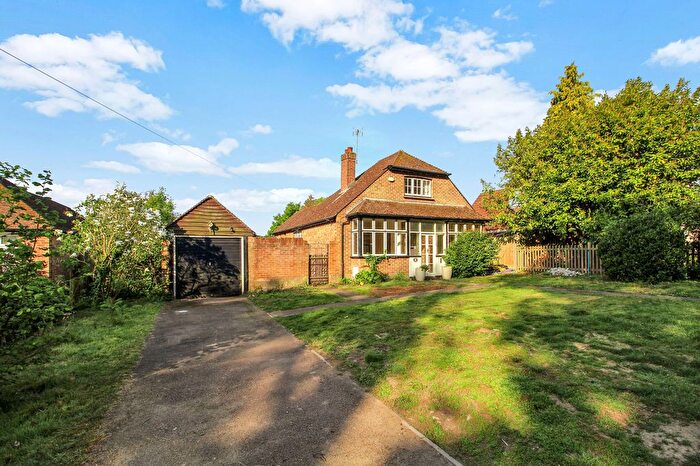 2 Bedroom Detached Bungalow For Sale In Lenacre Street, Boughton Aluph, TN26