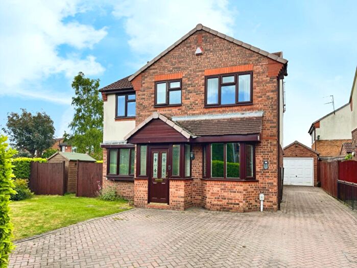 4 Bedroom Detached House For Sale In St. Johns Close, Beverley, HU17